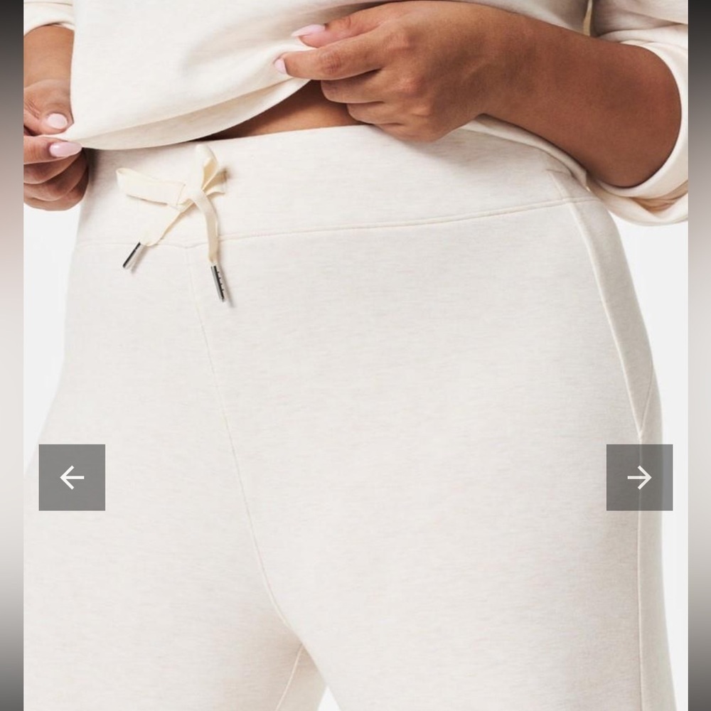SPANX Air Essentials Cropped Wide Leg Pant in Oatmeal Heather size 2x - Picture 4 of 8